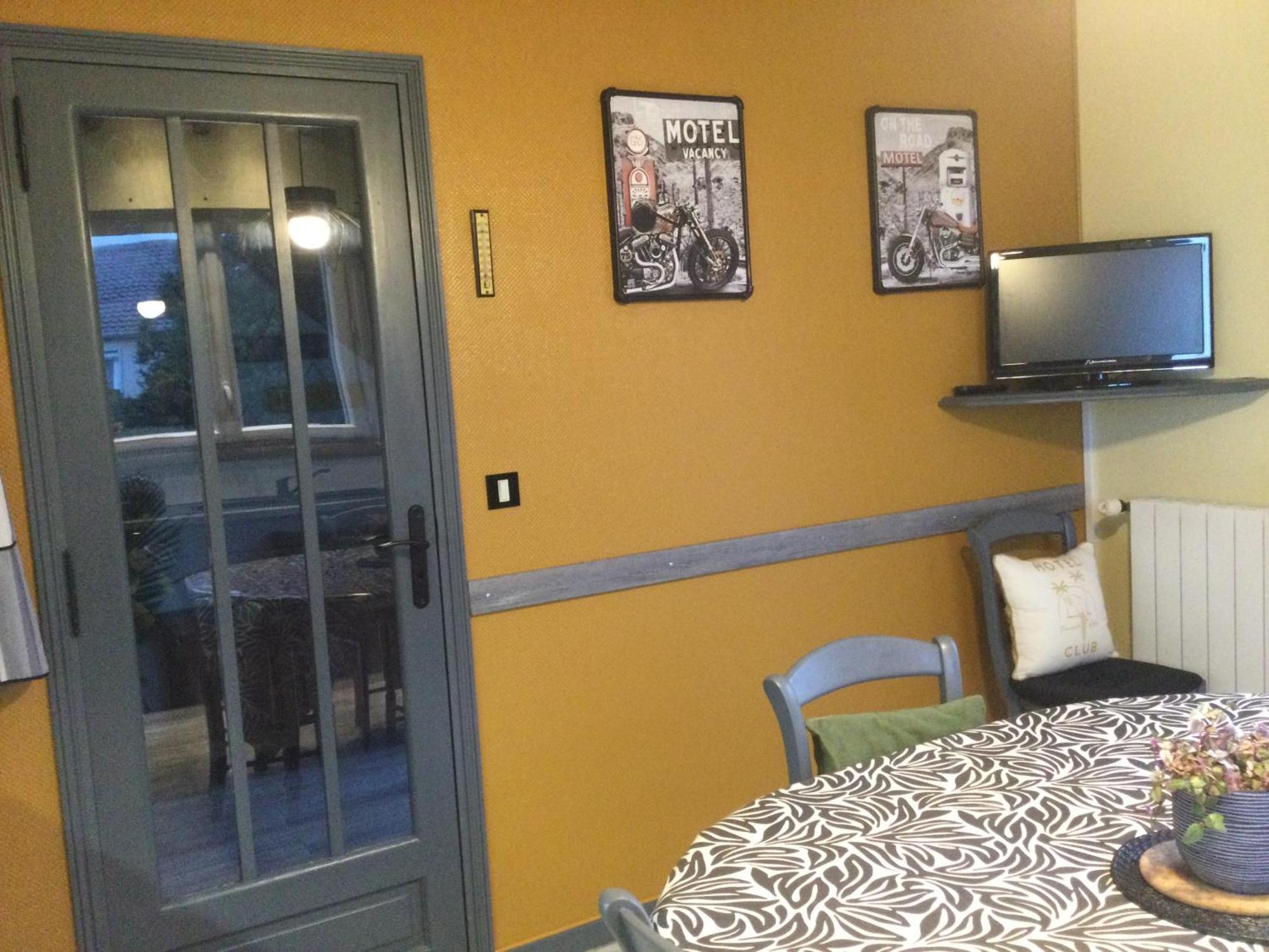 Coup De Coeur Assure ! Calm Comme A La Maison ! Maison Spacieuse Avec Grande Terrasse Pour 2 A 5 Personnes Proximite Granville Et Mer Avec Wifi Et Parking Gratuits מראה חיצוני תמונה